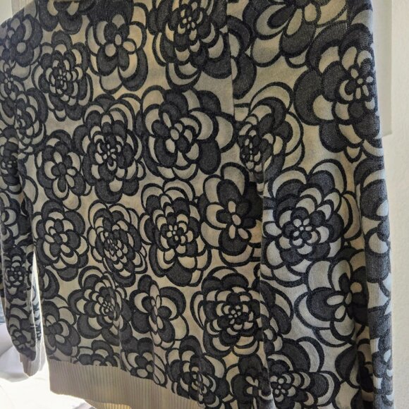 JUICY COUTURE WOMEN"S SWEATER SIZE S - Picture 12 of 13